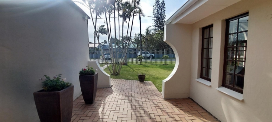 3 Bedroom Property for Sale in Gonubie Eastern Cape